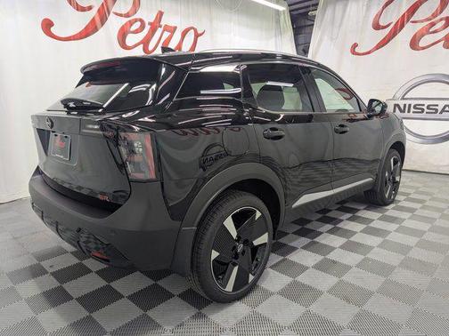 Super Black 2026 Nissan Kicks SR