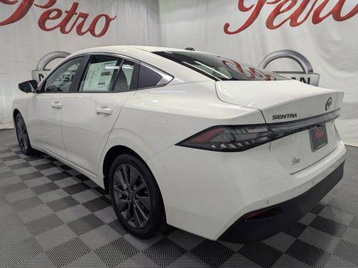 Aspen White Tricoat 2026 Nissan Sentra SL