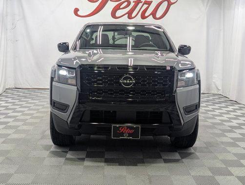 Boulder Gray Pearl 2026 Nissan Frontier SV
