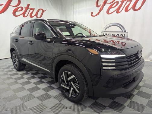 Super Black 2026 Nissan Kicks SV