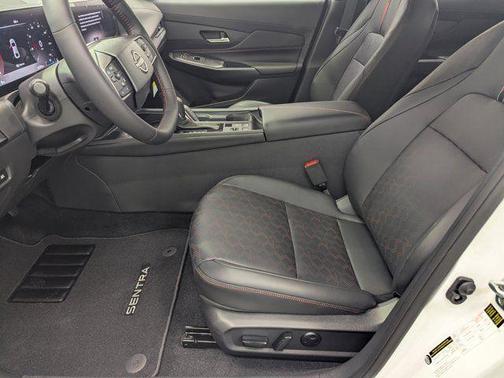 Aspen White Tricoat 2026 Nissan Sentra SR