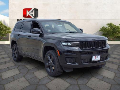 2025 Jeep Grand Cherokee L Laredo