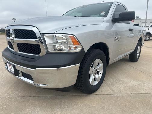 2017 RAM 1500 Tradesman/Express