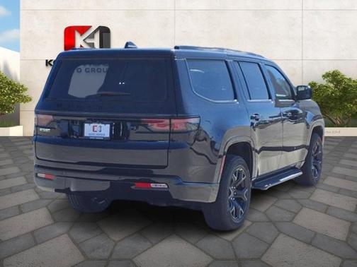 2025 Jeep Wagoneer Series II