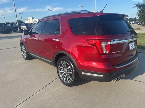 2018 Ford Explorer Platinum