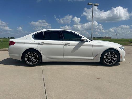2018 BMW 530e xDrive iPerformance