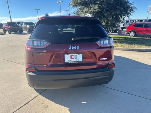 2019 Jeep Cherokee Latitude