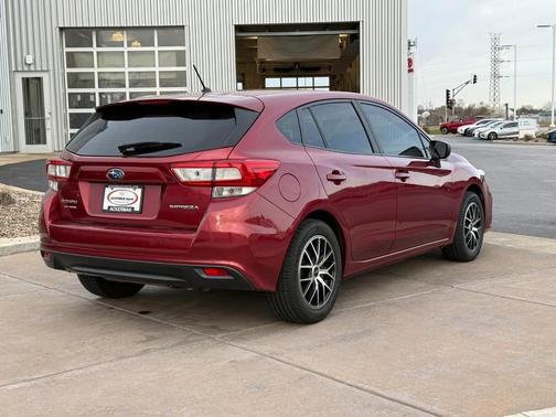2019 Subaru Impreza 2.0i