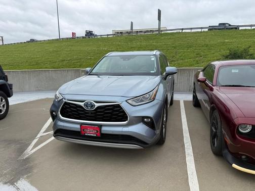 Blueprint 2020 Toyota Highlander Hybrid Platinum