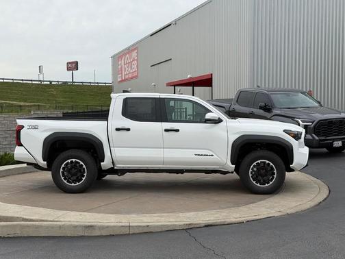 2025 Toyota Tacoma TRD Off Road