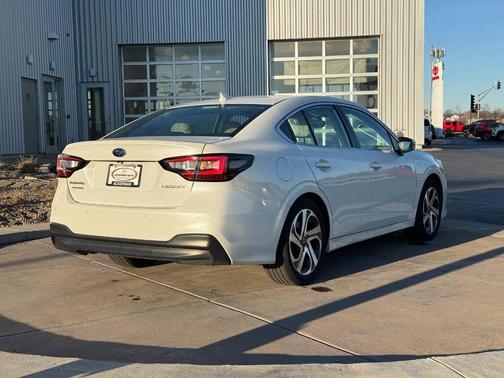 2022 Subaru Legacy Limited