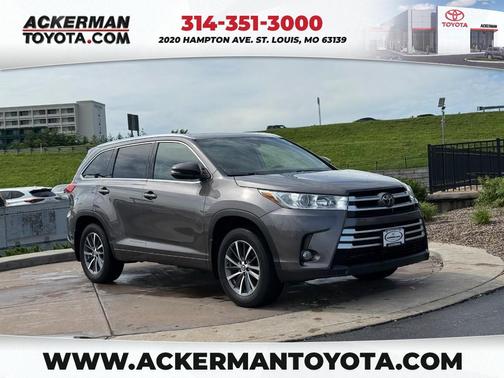 Predawn Gray Mica 2018 Toyota Highlander XLE