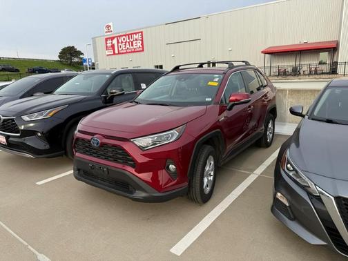 Ruby Flare Pearl 2020 Toyota RAV4 Hybrid XLE