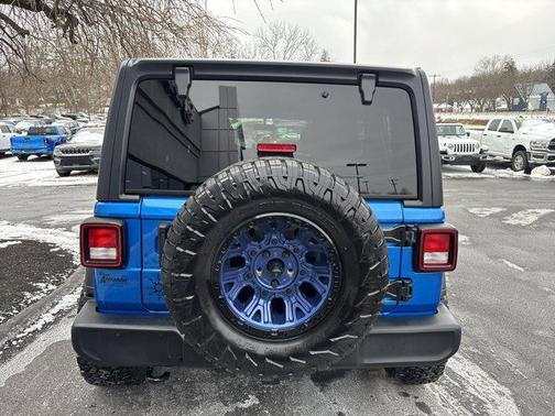 2021 Jeep Wrangler Unlimited Islander 4x4