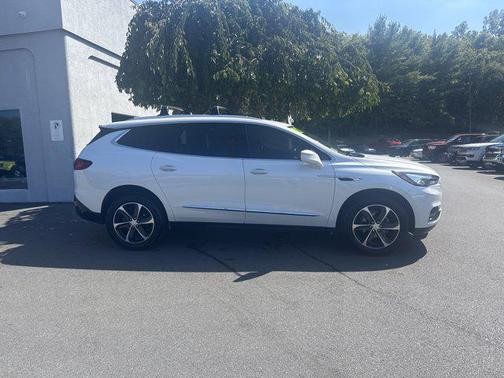 2021 Buick Enclave AWD Essence