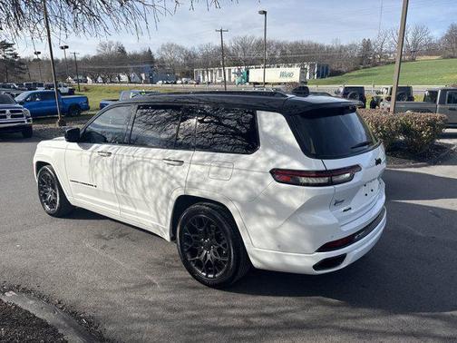2023 Jeep Grand Cherokee L Summit Reserve