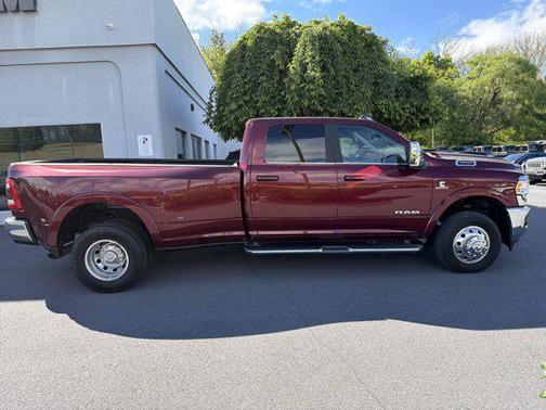 Delmonico Red Pearlcoat 2024 RAM 3500 Longhorn