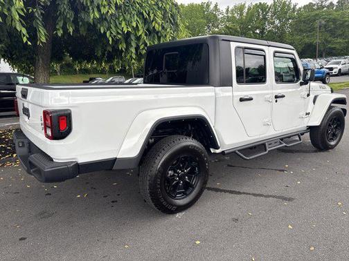 2022 Jeep Gladiator Willys 4x4