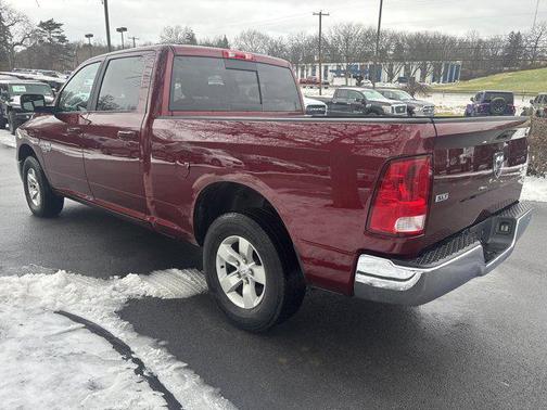 2019 RAM 1500 SLT