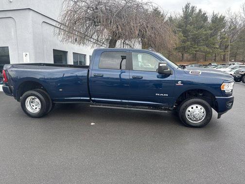 2023 RAM 3500 Big Horn Crew Cab 4x4 8' Box