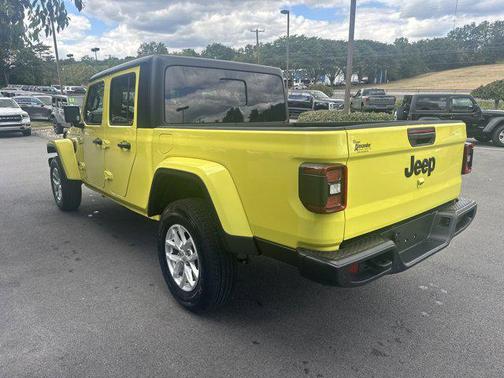 2023 Jeep Gladiator Sport S