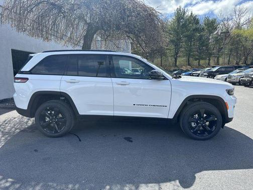 2025 Jeep Grand Cherokee Limited X