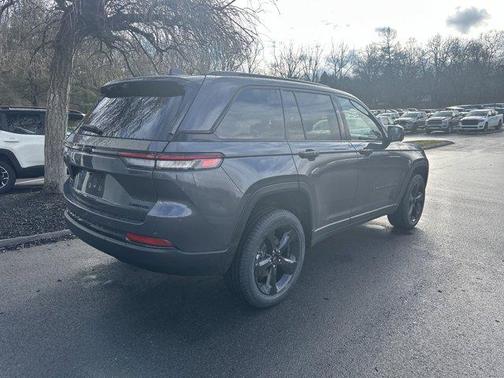 2025 Jeep Grand Cherokee Limited X