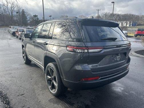 2025 Jeep Grand Cherokee Limited X
