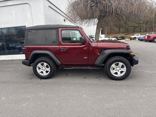 2022 Jeep Wrangler Sport S