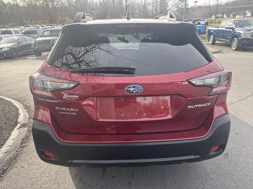 2023 Subaru Outback Premium