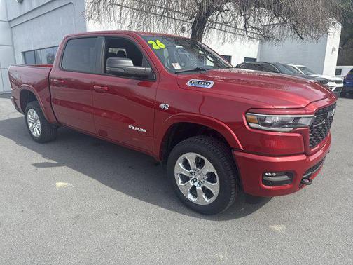 Molten Red Pearlcoat 2026 RAM 1500 Big Horn/Lone Star