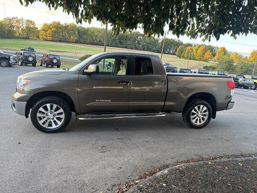 2013 Toyota Tundra Grade