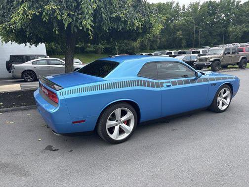 2010 Dodge Challenger SRT8