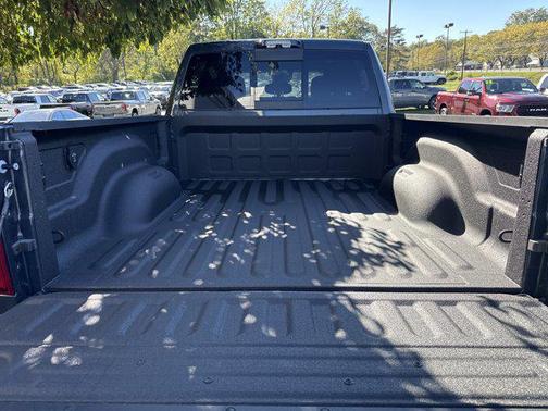2025 RAM 2500 Big Horn Crew Cab 4x4 6'4' Box