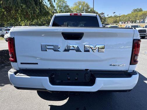 2025 RAM 2500 Big Horn Crew Cab 4x4 6'4' Box