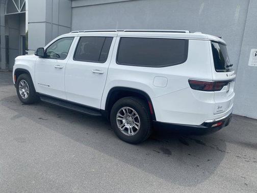 2023 Jeep Wagoneer L Series I 4x4