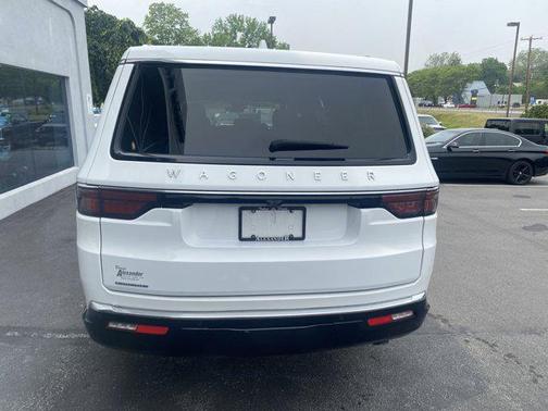 2023 Jeep Wagoneer L Series I 4x4