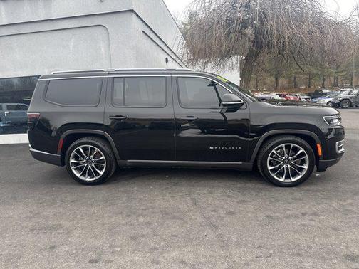 2022 Jeep Wagoneer Series III 4x4