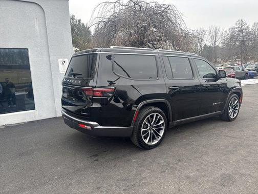 2022 Jeep Wagoneer Series III 4x4