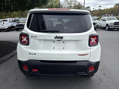 2015 Jeep Renegade Trailhawk