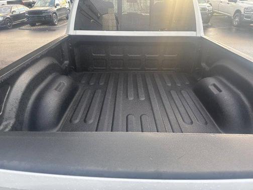 2022 RAM 2500 Tradesman Crew Cab 4x4 6'4' Box