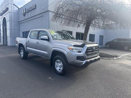 2018 Toyota Tacoma SR