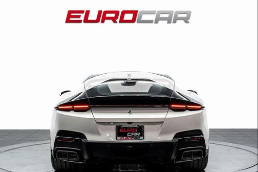 2025 Ferrari 12Cilindri *CARBON STEERING WHEEL * DAYTONA STYLE SEATS*