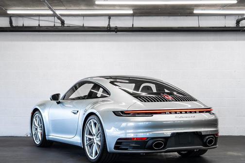 2024 Porsche 911 Carrera 4S