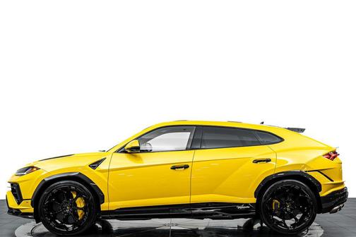 2023 Lamborghini Urus Performante