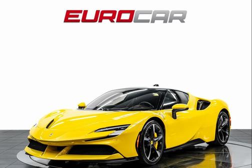 2022 Ferrari SF90 Stradale *CARBON FIBER INTERIOR * FRONT PPF*