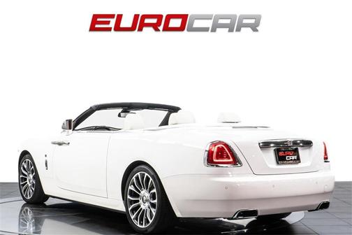 2018 Rolls-Royce Dawn *BESPOKE INTERIOR * IMMACULATE CONDITION*