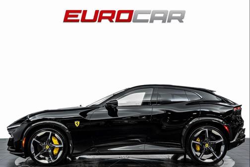 2023 Ferrari Purosangue *HUGE CARBON OPTIONS * PANORAMIC ROOF*