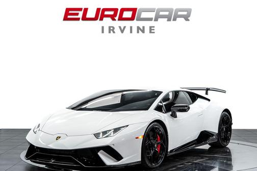 Bianco Monocerus 2018 Lamborghini Huracan Performante