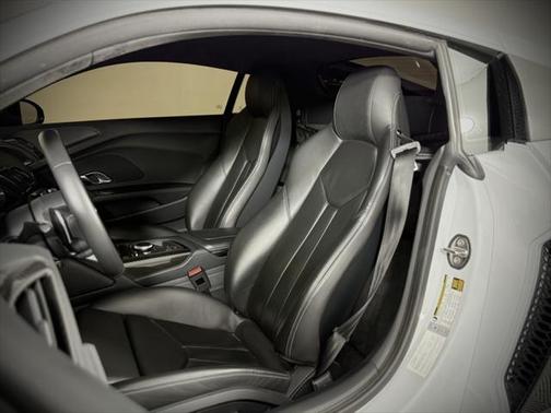 2020 Audi R8 V10 performance